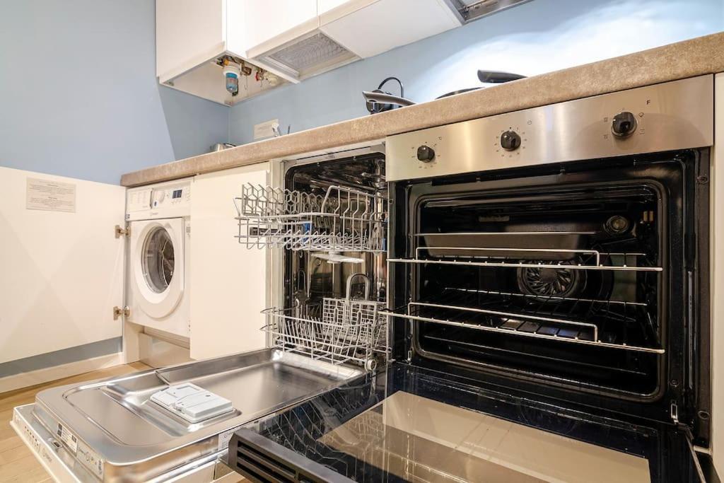 Del Riccio Home, In The Heart Of The City Bologne Extérieur photo